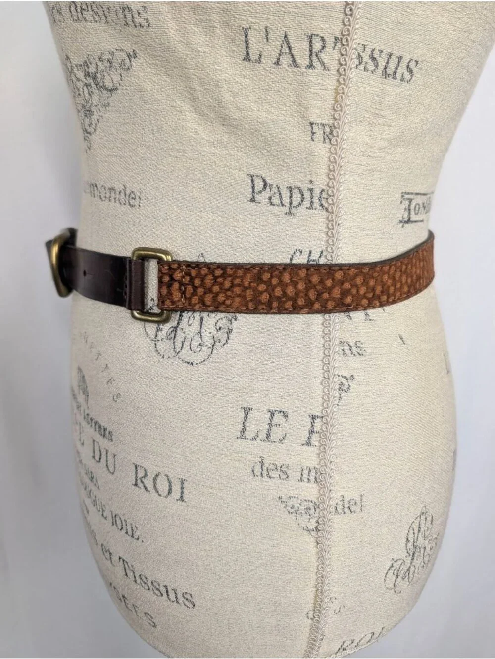 Vintage 90s Rossi Caruso Belt Small Suede Leather